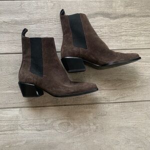 rag & bone Joni Italian Dark Espresso Suede Chelsea Boots Size 39